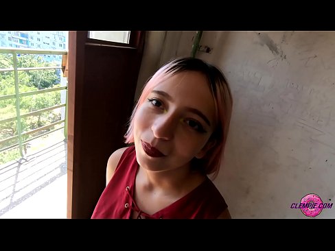 ❤️ Sha'awar ɗalibi yana tsotsar Baƙo a Waje - Cum A Fuskarsa ️❌ Batsa